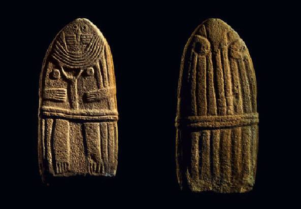The Menhir front and back from Rodez... The Menhir front and back from Rodez...